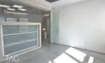 חדר ריק במשרד 210 מ