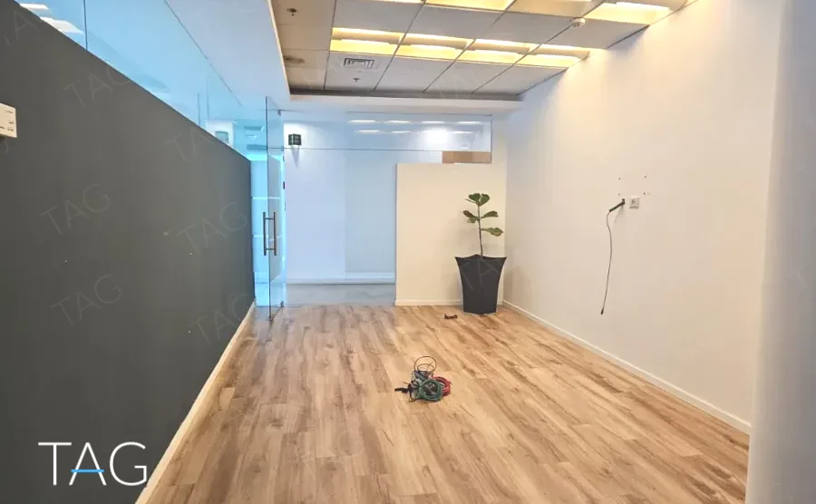 משרד להשכרה 540 מר במגדל אקרשטיין