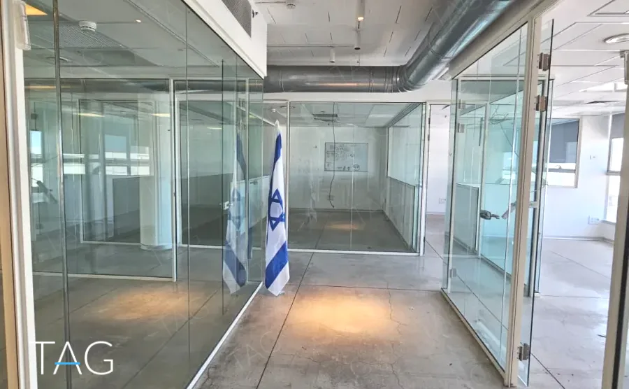 משרד להשכרה 760 מר בנמל תל אביב