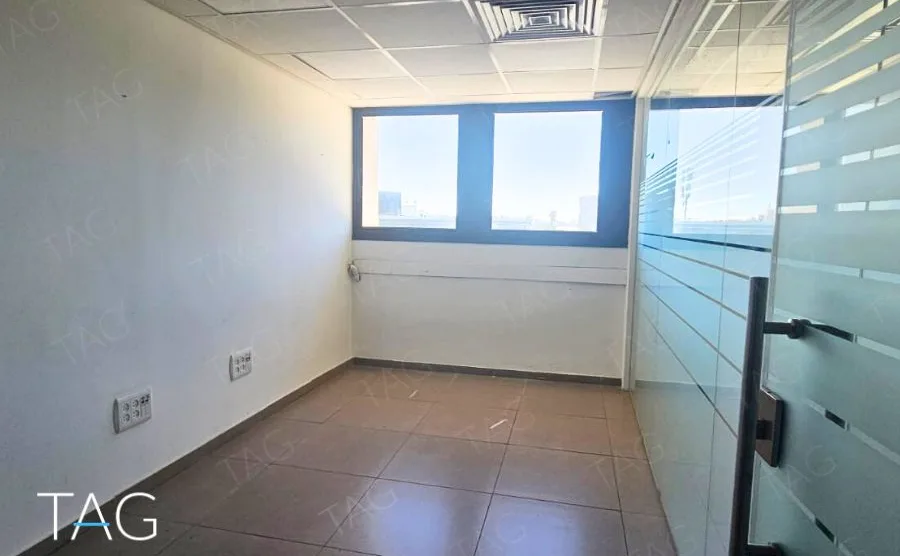 משרד להשכרה 240 מר במתחם רוטשילד לב העיר (2)