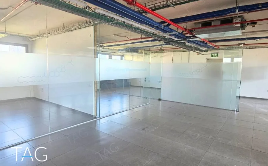 משרד להשכרה 600 מ_ר במתחם רוטשילד לב העיר (5)