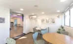 משרד להשכרה 200 מר במתחם רוטשילד עם מרפסת