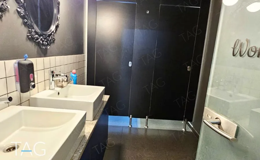 משרד להשכרה 350 מר במתחם שרונה תלא (6)