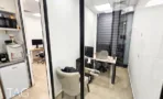 מטבחון וחדרי זכוכית במשרד 80 מר במגדל רסיטל