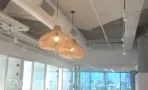 מנורות קלועות ותקרה חשופה במשרד 237 מ״ר ברסיטל