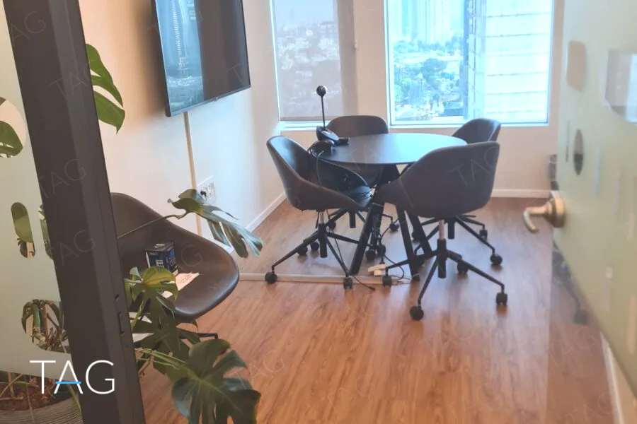 משרד להשכרה 598 מר במגדלי עזריאלי