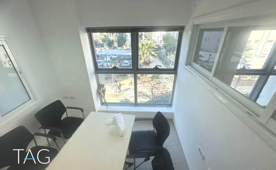 משרד להשכרה 170 מ