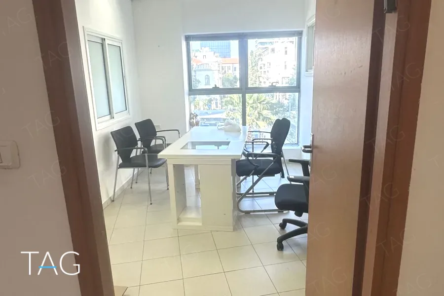 משרד להשכרה 170 מ