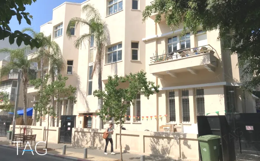 משרד להשכרה 450 מר במתחם רוטשילד לשימור