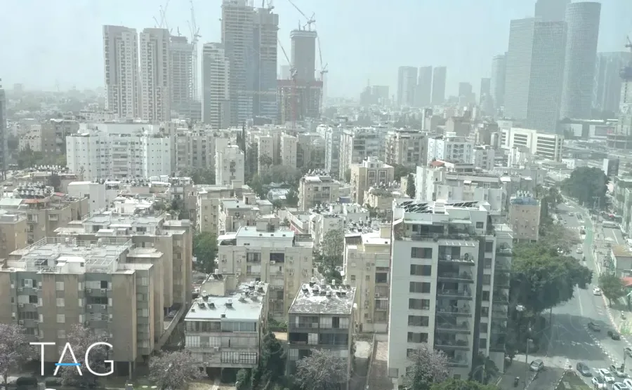 נוף עירוני ממגדל השחר