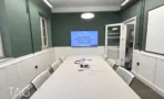 חדר ישיבות במשרד 500 מ