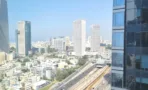 משרד 250 מ״ר במגדלי אלון, נוף מהחלון אל מגדלי תל אביב ונתיבי איילון