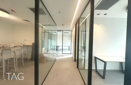 משרד להשכרה 135 מר במגדל סקיי טאוור