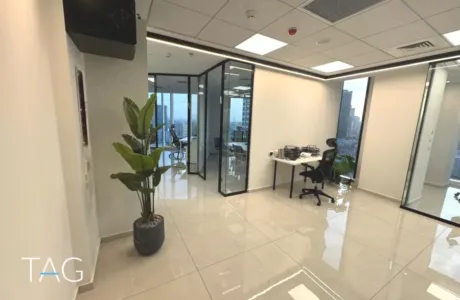 משרד להשכרה 140 מר במגדל סקיי טאוור מעולה