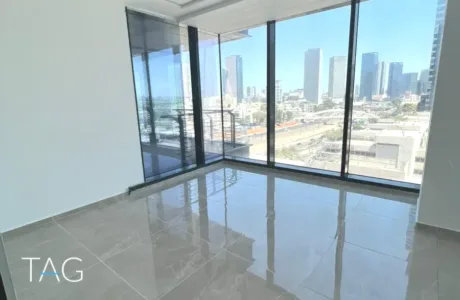 משרד להשכרה 170 מר במגדל סוזוקי נקי