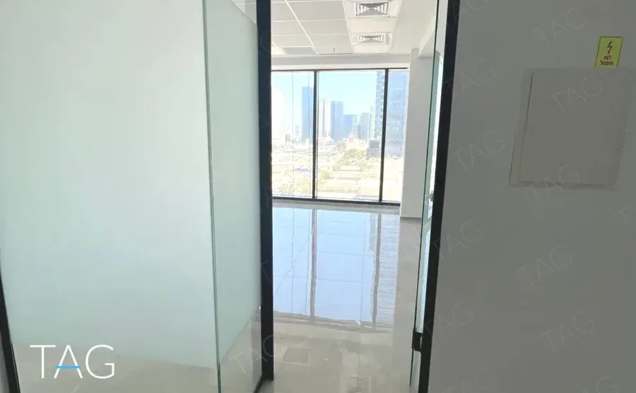 משרד להשכרה 170 מ