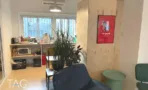 מטבחון ופינת ישיבה במשרד להשכרה ברוטשילד תל אביב - תג נכסים