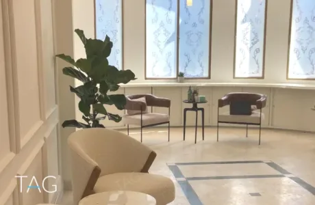 משרד להשכרה 250 מר ברוטשילד בבניין לשימור