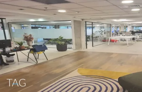 משרד להשכרה 754 מר בבית מרכזית 2000