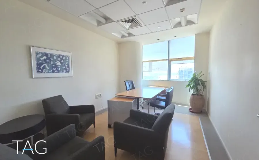 משרד להשכרה 1244 מר במגדלי אקרשטיין