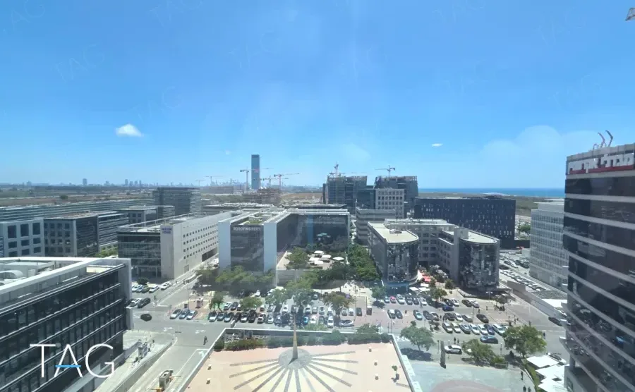 משרד להשכרה 1244 מר במגדלי אקרשטיין