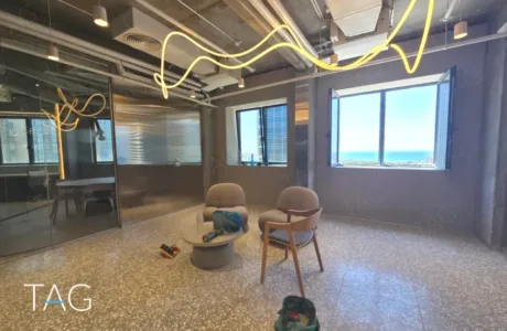 משרד להשכרה 300 מר בבית לין