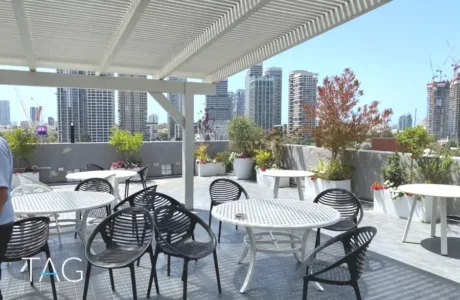 משרד להשכרה 110 מר בבורסה עם גג מדהים