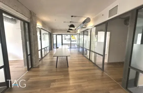 משרד להשכרה 240 מר ברחוב שונצינו מונטפיורי