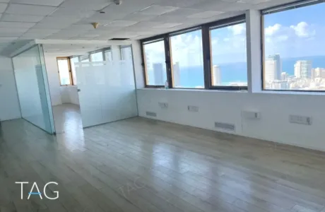 משרד להשכרה 125 מר במגדל שלום מאיר
