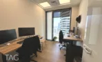 חדר עבודה במשרד 284 מ״ר במגדל רסיטל