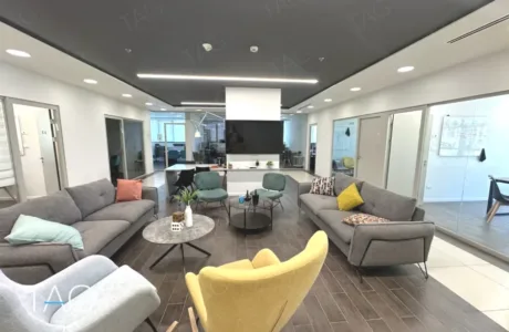 משרד להשכרה 632 מר במגדל גרניט