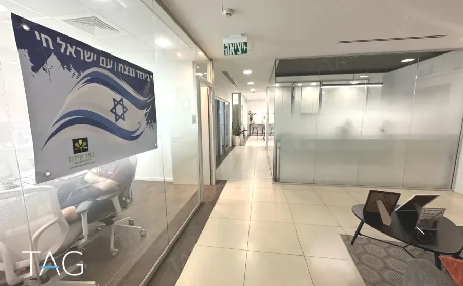 משרד להשכרה 632 מ