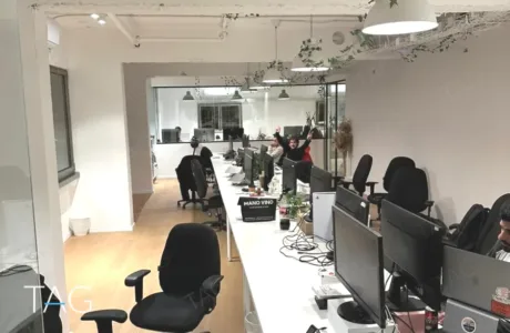 משרד להשכרה 150 מר בנחלת בימין בבניין מדהים