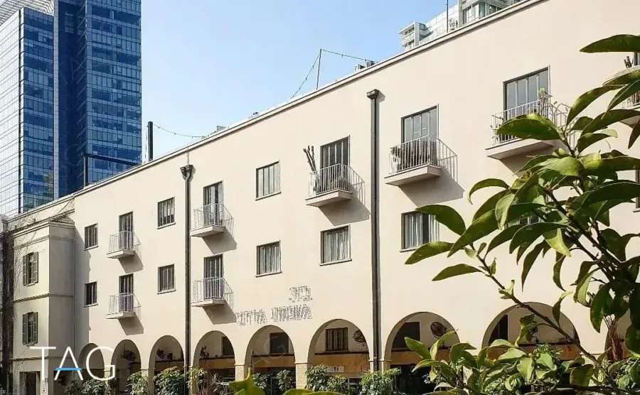 משרד להשכרה 180 מר בר סיני עם מרפסת
