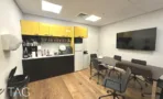 מטבחון וחדר ישיבות במשרד 110 מ
