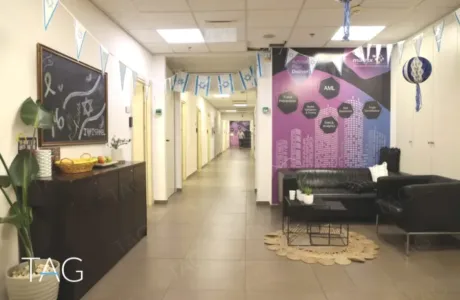 משרד להשכרה 1300 מר בבית מעוף