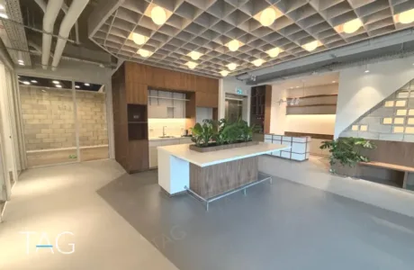 משרד להשכרה 272 מר במגדל ICON גמר מלא