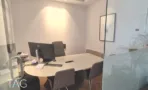 עמדת מחשב במשרד במגדל רוטשילד 22