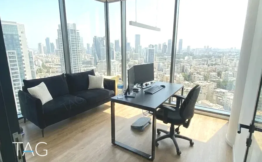 משרד להשכרה 216 מ