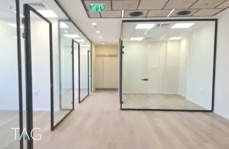 משרד להשכרה 181 מר במגדל ICON חדש לגמרי
