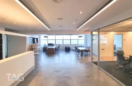 השכרת משרד 1326 מר במגדלי אקרשטיין