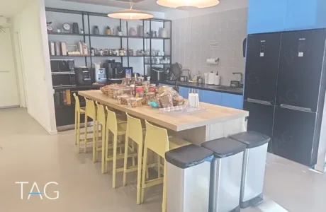 השכרת משרד 1285 מר במגדלי אקרשטיין הרצליה