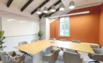 חדר ישיבות במשרד 370 מ