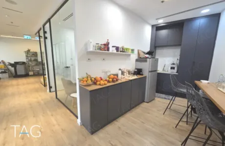 משרד למכירה 159 מר במגדל ספיר