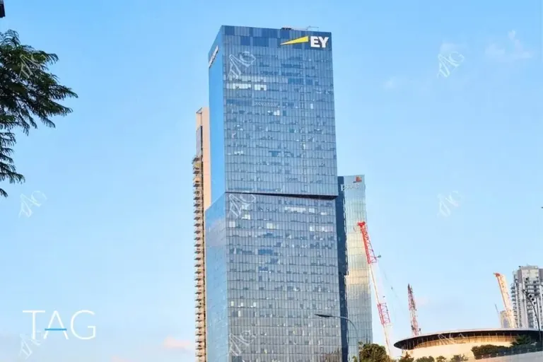 חזית מגדל מידטאון בדרך מנחם בגין 144 בתל אביב, הכתובת הרשומה של תג נכסים